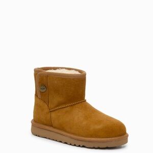 UGG Jona Boot size women’s 5.5